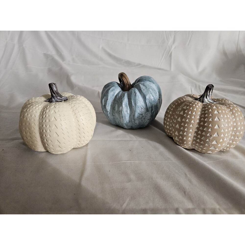 3 Resin Pumpkins Heavy Carved Wood-Style 3.5" Tall Fall ~ Autumn Decor EUC